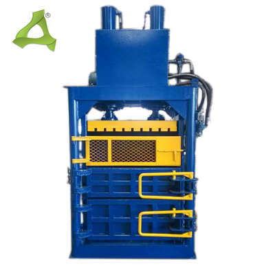 Vertical hydraulic baler